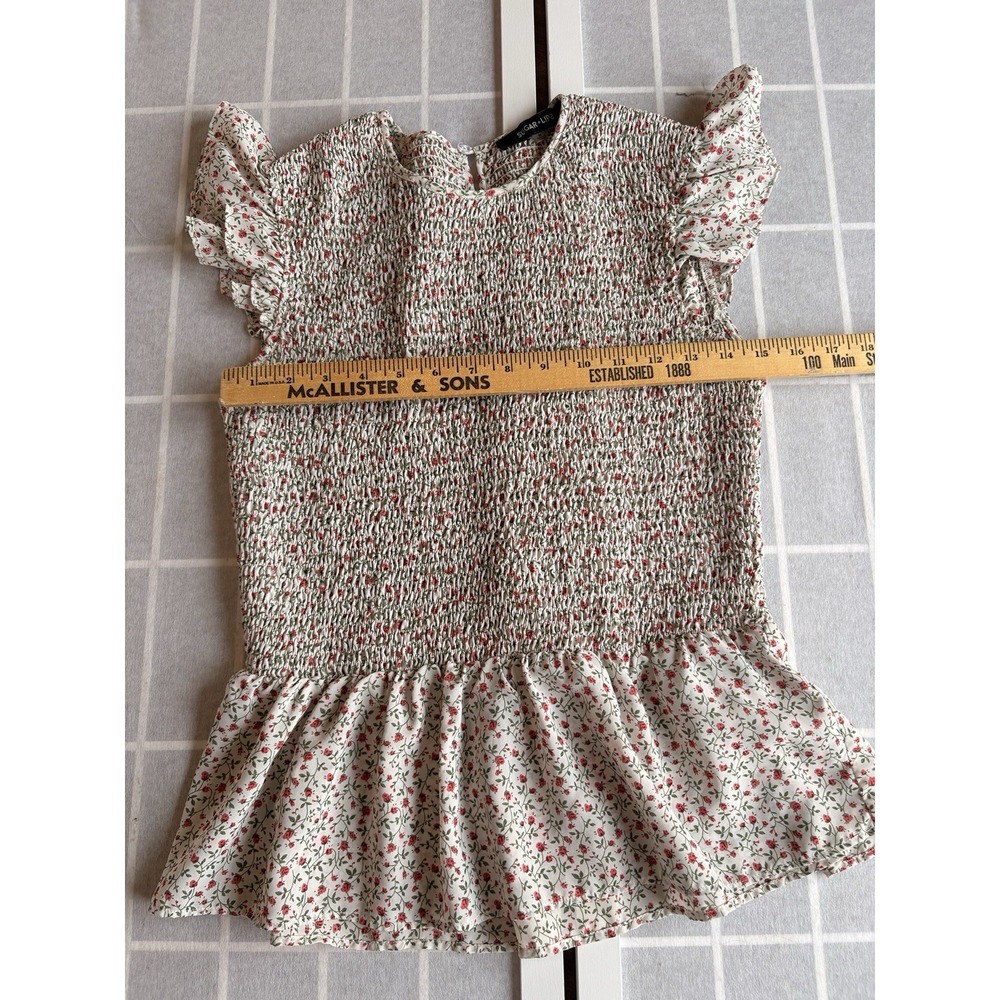 Smocked Ruffled Peplum Cap Sleeve Floral Cottagecore Feminine Boho Top Sz Medium - Picture 3 of 6